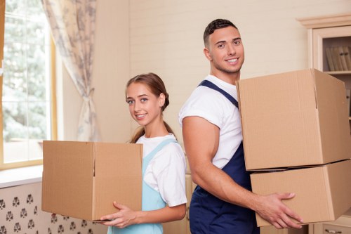 Flexible self storage in Gospeloak for seasonal and long-term needs